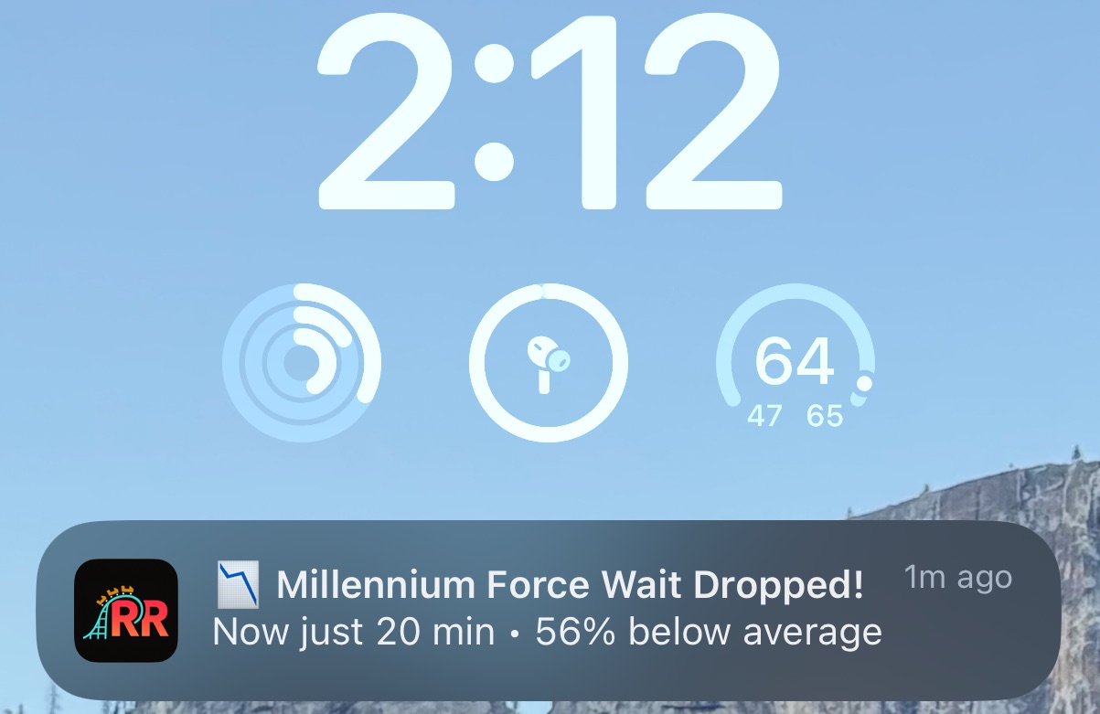 A Ride Ready notification says Millennium Force's wait has dropped to 20 minutes.